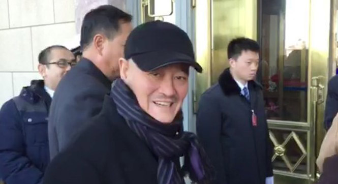 2015政協會議開幕：明星委員遭媒體圍堵