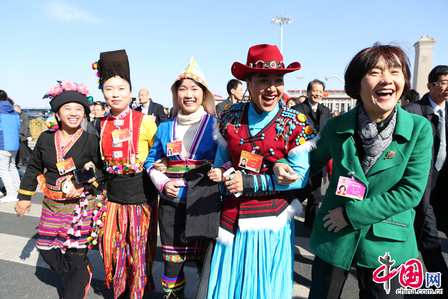 全國政協十二屆三次會議在北京開幕