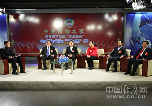 人大代表點贊四個全面：聚人心、聚人氣 百姓支持