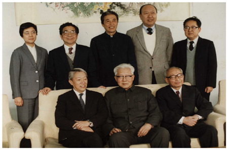 艱苦創(chuàng)業(yè) 中國(guó)日?qǐng)?bào)名揚(yáng)天下