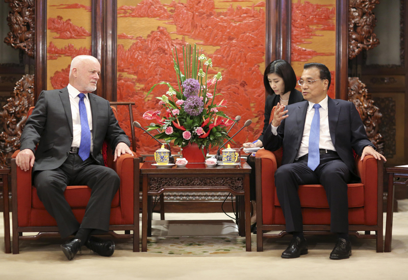 李克強(qiáng)會(huì)見聯(lián)大主席:共同應(yīng)對(duì)人類面臨的各項(xiàng)挑戰(zhàn)