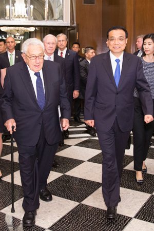 李克強(qiáng)回應(yīng)美國(guó)工商界三大關(guān)切