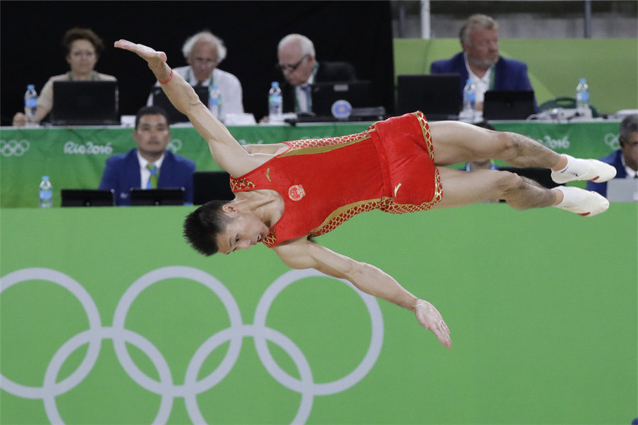 里約奧運(yùn)會體操男團(tuán)決賽 中國隊摘銅