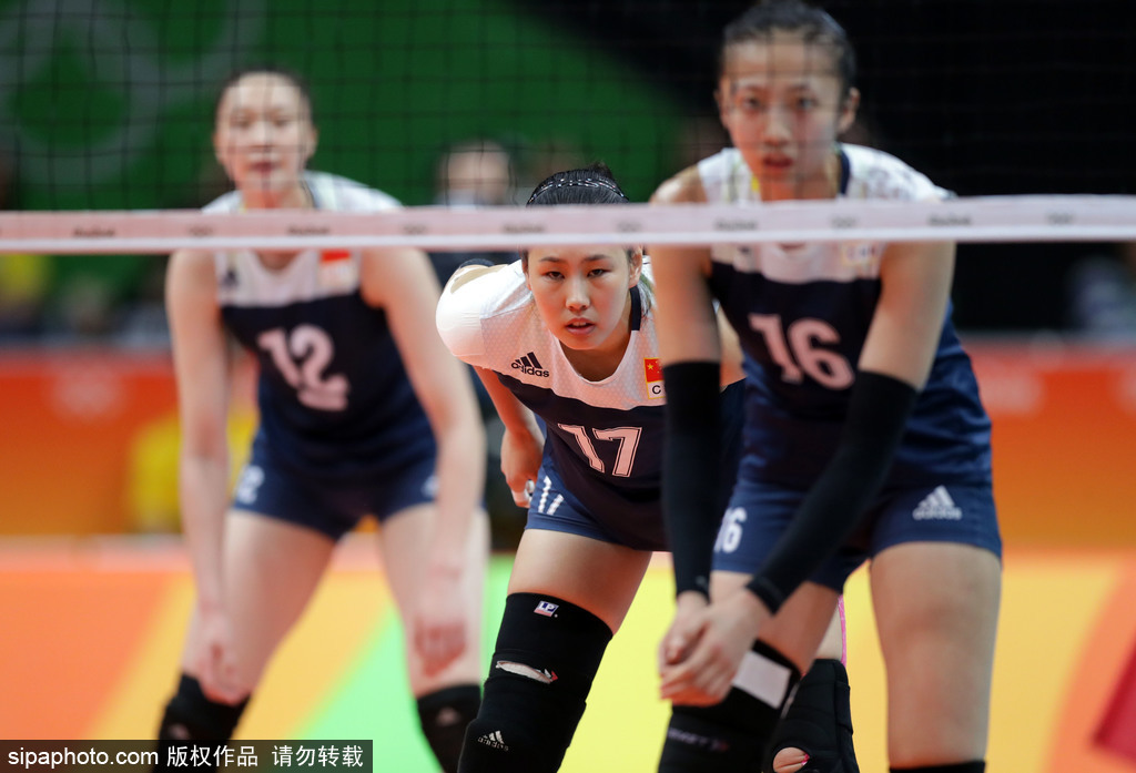 中國(guó)女排勇奪金牌 回顧冠軍之路的精彩瞬間