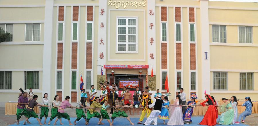 中柬友誼 如酒醇香