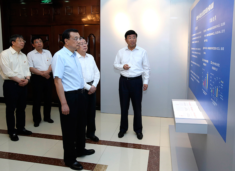 李克強體驗“飛鴿”：我愿為中國自行車做廣告