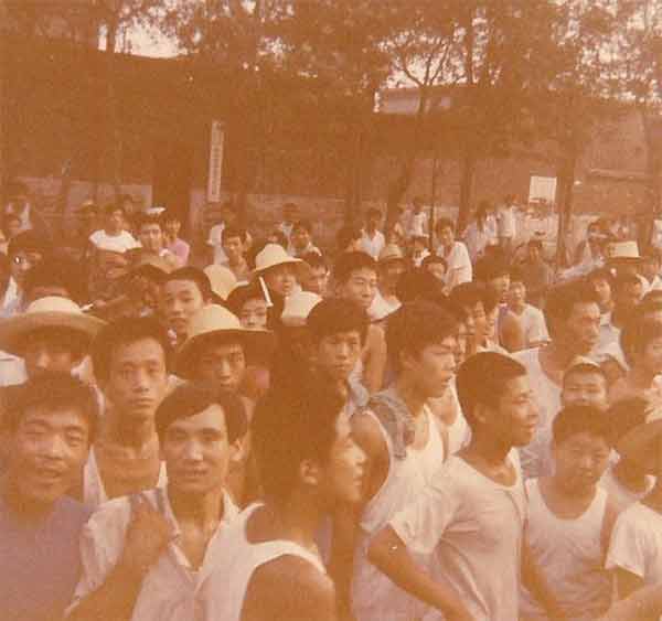 【老外談】回望中國改革開放40年之四：從匱乏經(jīng)濟到市場經(jīng)濟