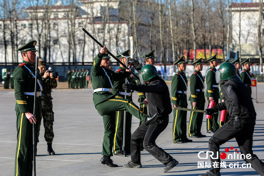 武警選拔兩會安保力量 至少經過五道篩選