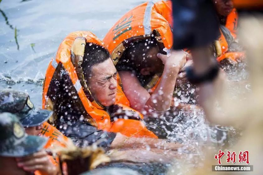 憑什么“軍人優先”？就憑這！