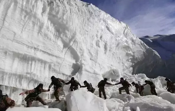 紀(jì)念建軍91周年｜謝謝你，中國(guó)軍人