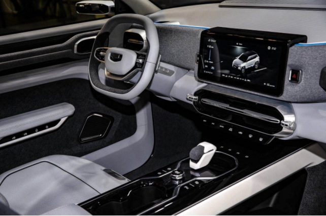 全新博瑞GE、全新SUV概念車北京車展全球首發亮相