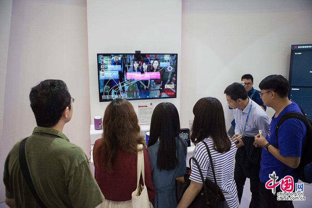 手勢支付、無人駕駛、 AI 導 覽 ……數字中國建設成果展覽會亮點搶先看 [ 組圖 ]