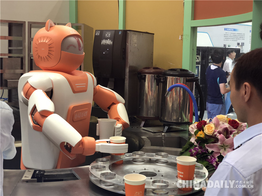 高顏值+神技能！一大波機器人“明星”亮相2018世界機器人大會