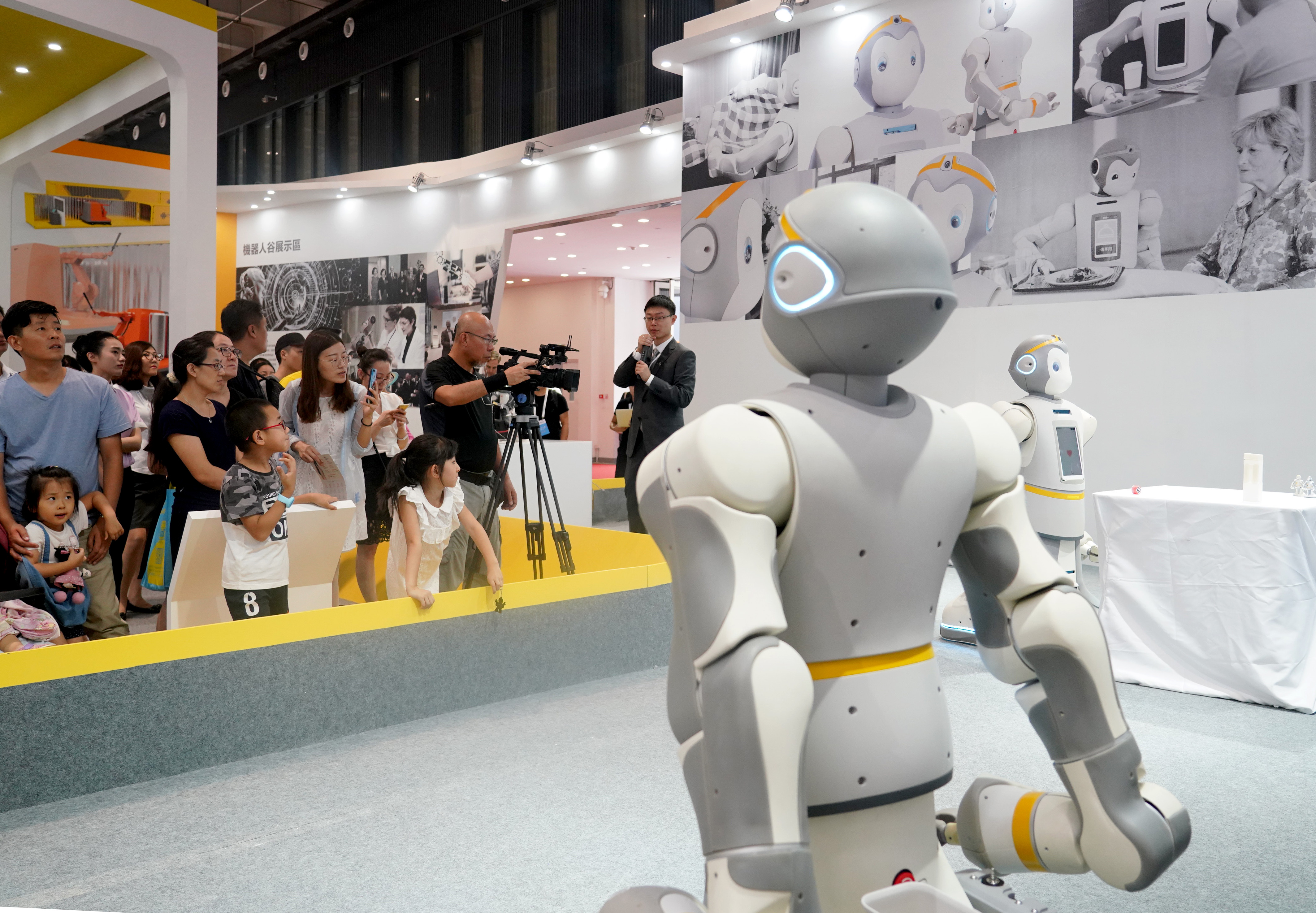 2018世界機(jī)器人大會(huì)來了！生活因它更簡單