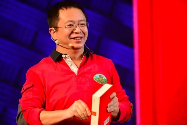 頻為黨報(bào)寫(xiě)文章，周鴻祎化身“創(chuàng)業(yè)公知”