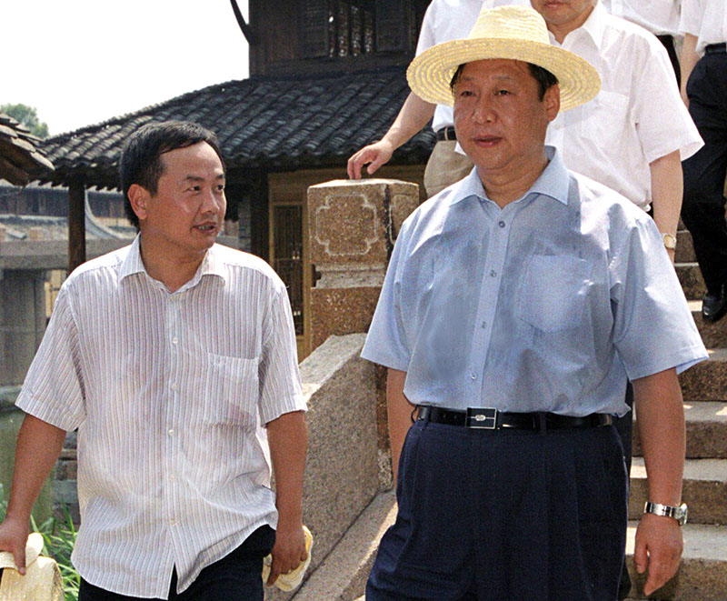 國平：短帽輕衫烏鎮行 一枝一葉總關情