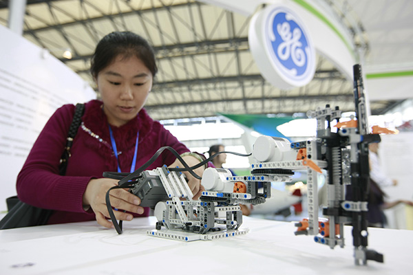 2016年中國面臨的機遇和挑戰