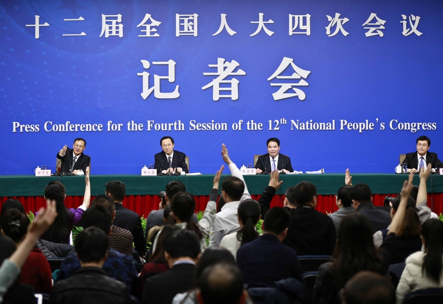 農業部長韓長賦等就“轉方式調結構 加快發展現代農業”答記者問