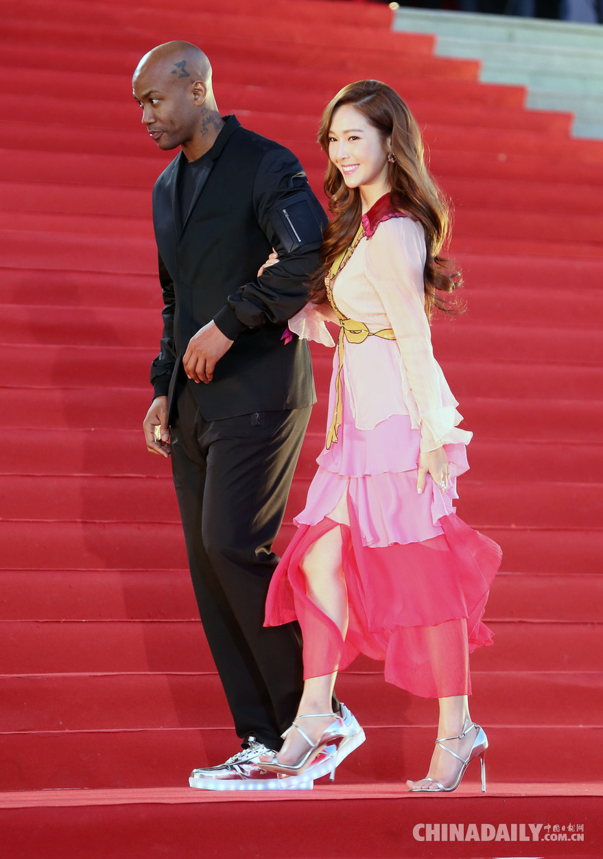 第六屆北京國(guó)際電影節(jié)開(kāi)幕 波特曼攜導(dǎo)演處女作亮相