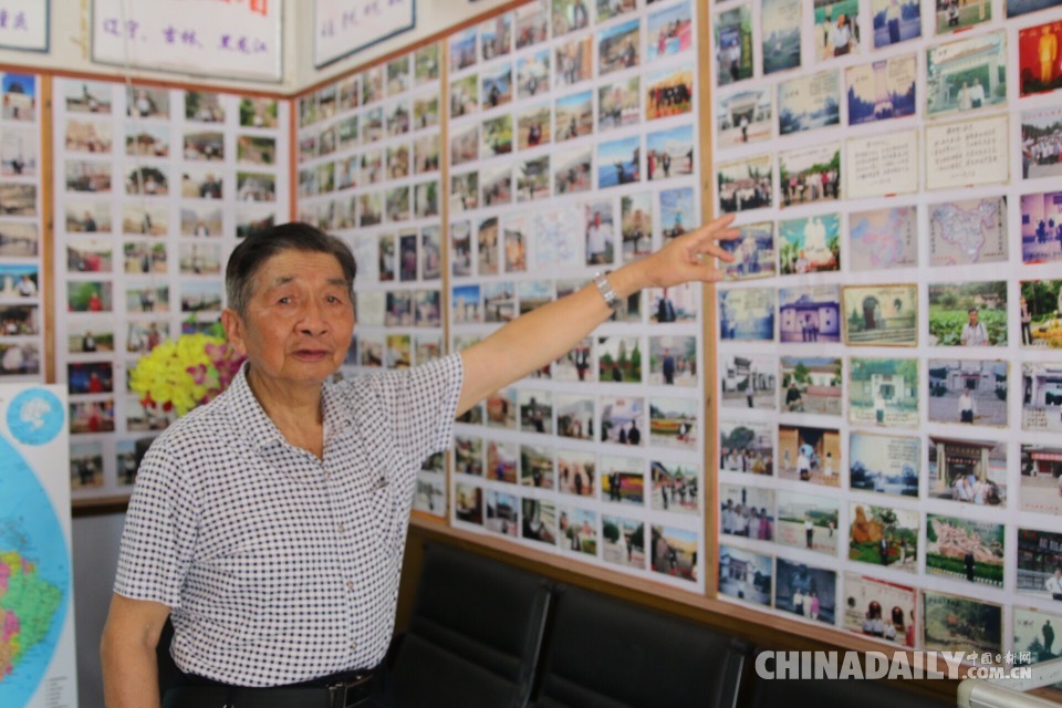 長沙八旬老人周游五大洲22國：“世界那么大，我都去看了看”