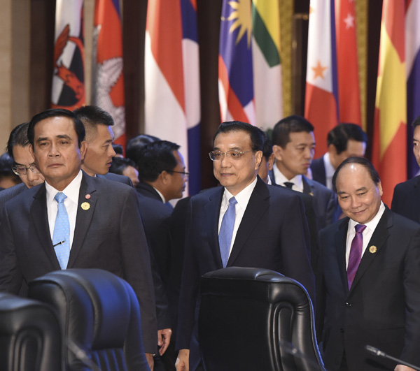 李克強(qiáng)列數(shù)中國(guó)-東盟關(guān)系5個(gè)“第一”