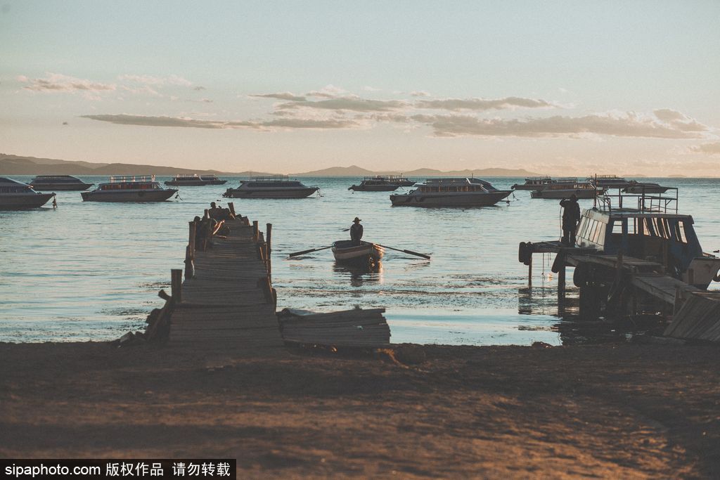 攝影師周游世界 用鏡頭記錄各國絕美風(fēng)光