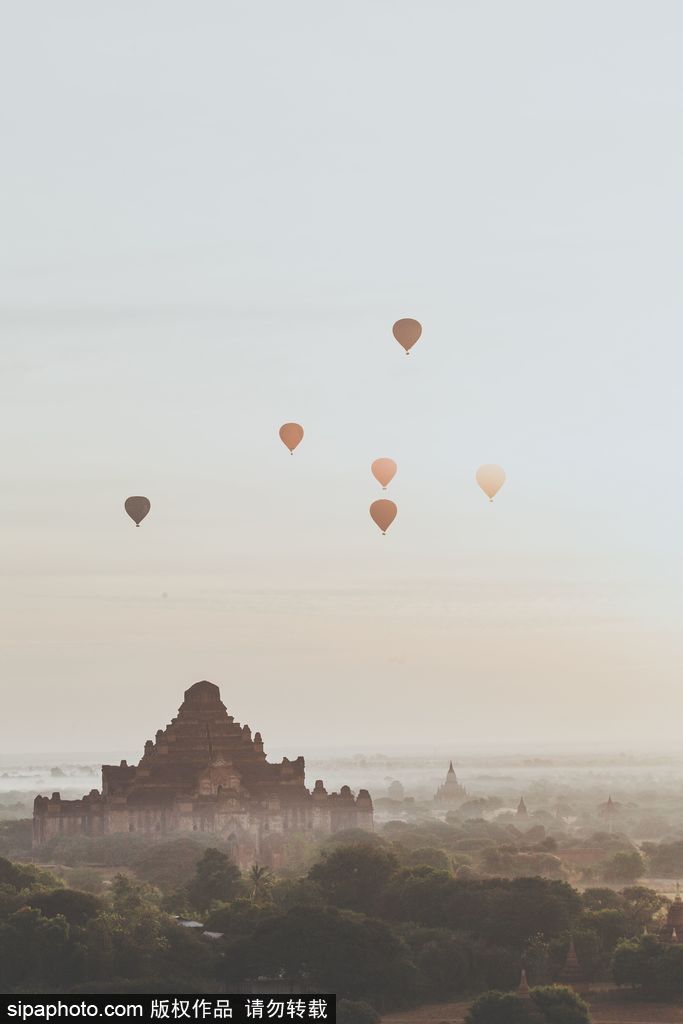 攝影師周游世界 用鏡頭記錄各國絕美風光