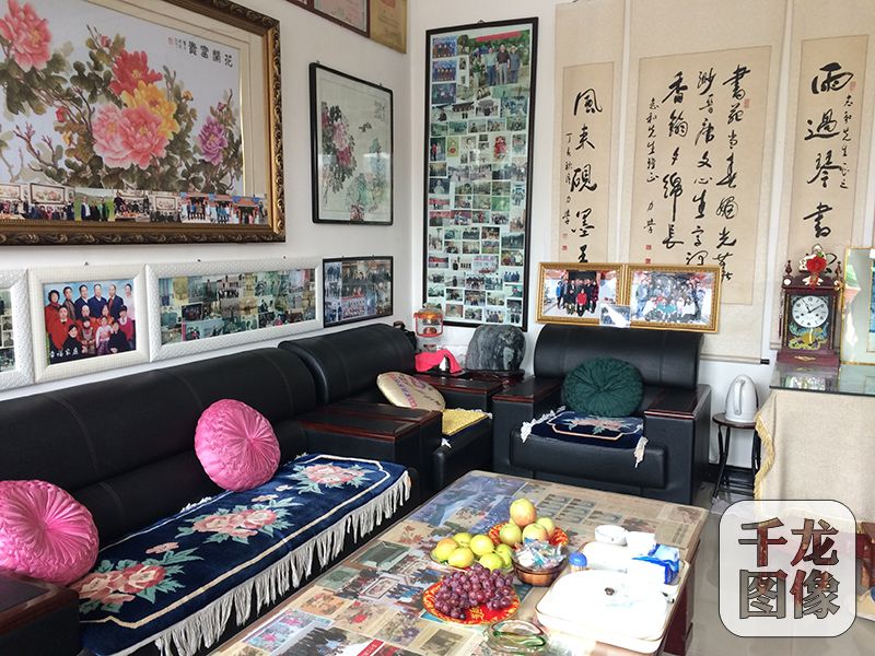 【網(wǎng)絡(luò)媒體走轉(zhuǎn)改】界石鋪?zhàn)叱龅?#8220;敬禮老兵”