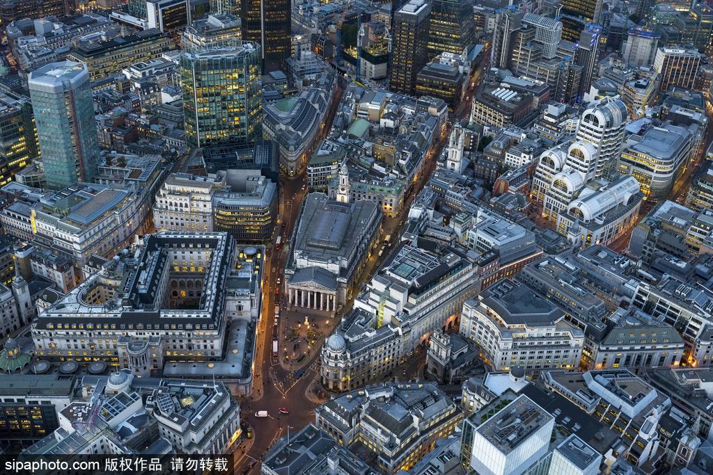 上帝視角下的倫敦 縱橫交錯現代與古典融合