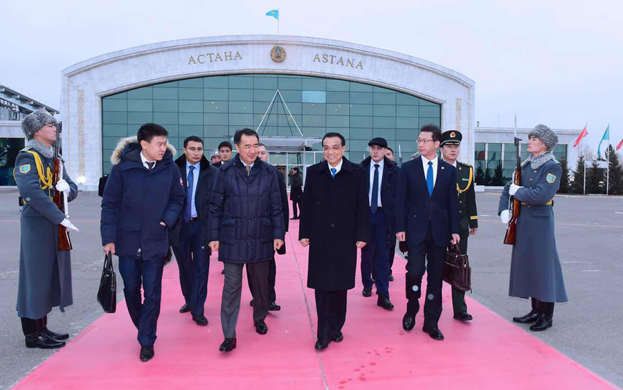 李克強前往拉脫維亞 街頭“中國風”宣傳畫期盼總理到訪