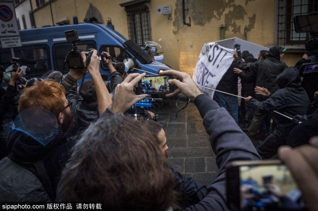 記者節(jié) 盤點鏡頭背后國外媒體人的“洪荒之力”