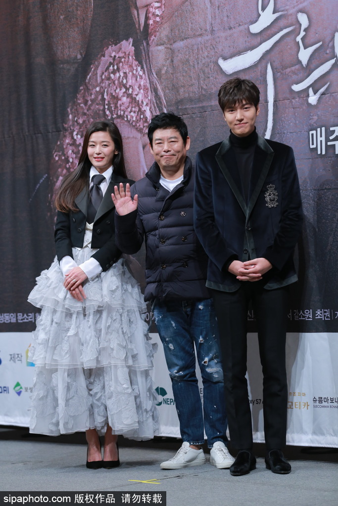 《藍色大海的傳說》發布會 李敏鎬全智賢都來了