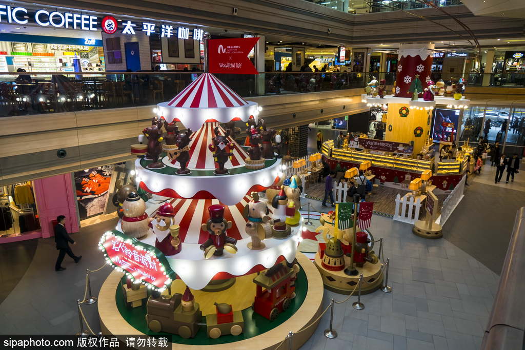 圣誕樹不一定是棵樹 盤點世界上腦洞大開的圣誕樹