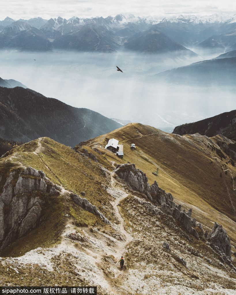 一覽眾山小 鳥瞰視角欣賞歐洲群山震撼風(fēng)光