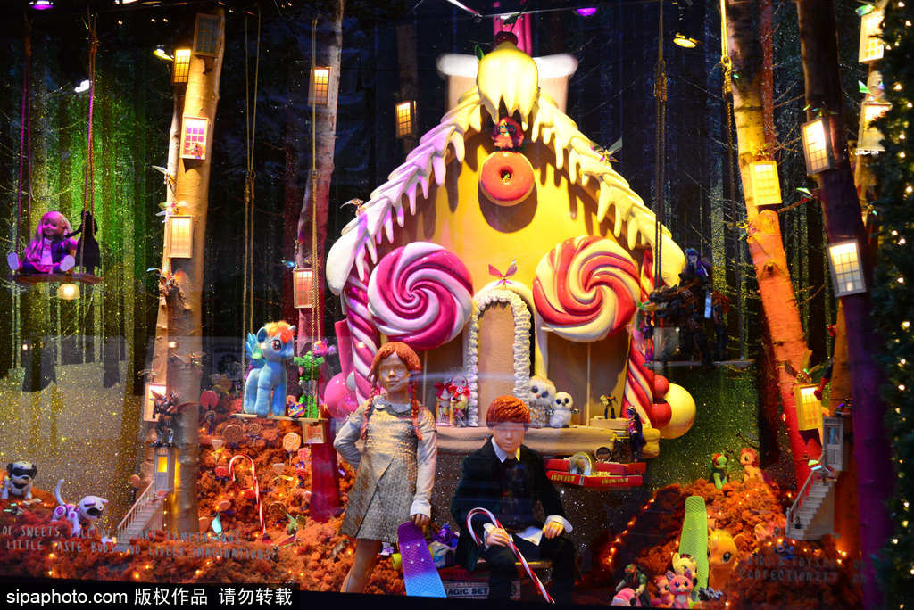 盤點(diǎn)：世界各地圣誕櫥窗大比拼 總有一款適合你