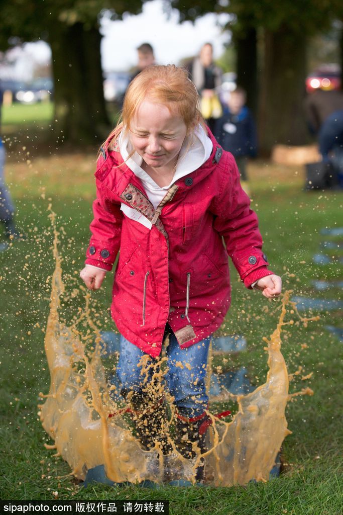 腦洞大過(guò)天！盤點(diǎn)全球各類奇葩比賽