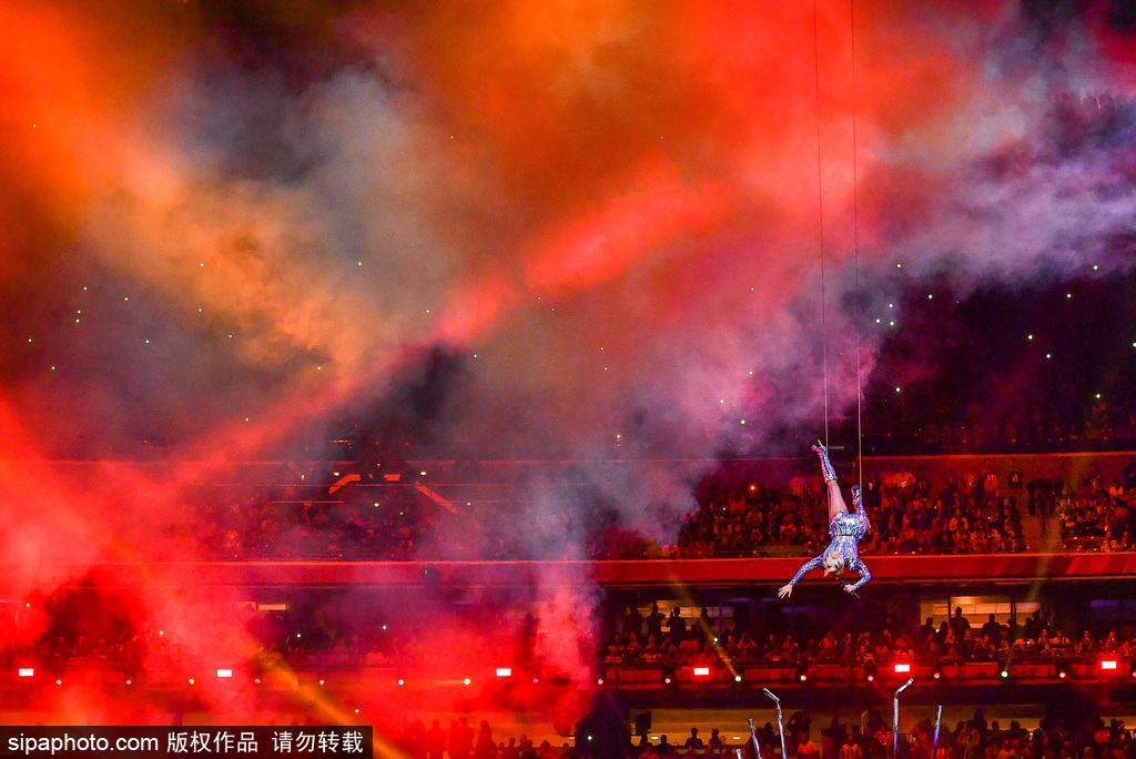 第51屆超級碗：Lady Gaga中場秀引爆全場