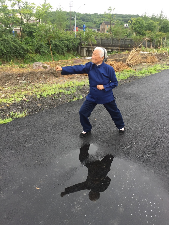 高手在民間：94歲功夫奶奶成網紅