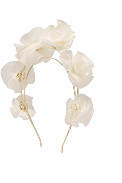 美不過發間一抹春色 為沉悶增添小浪漫