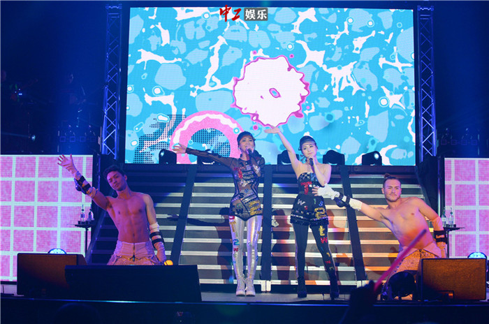 Twins美國演唱會圓滿落幕 國內巡演即將唱響