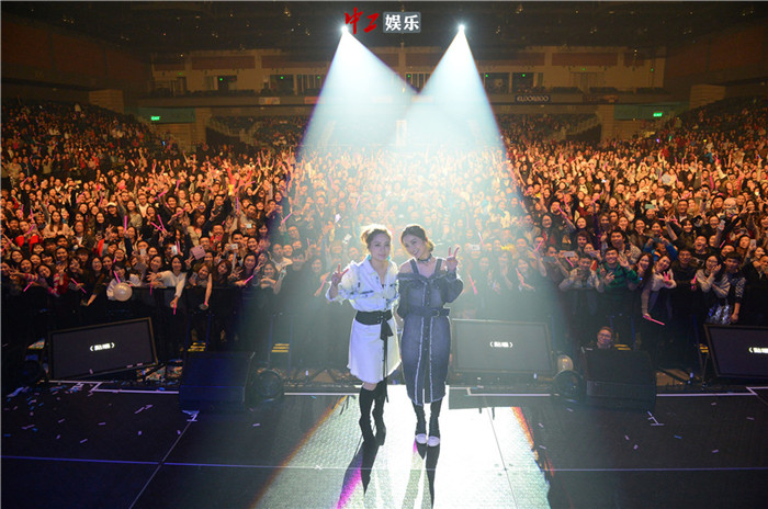 Twins美國演唱會圓滿落幕 國內巡演即將唱響