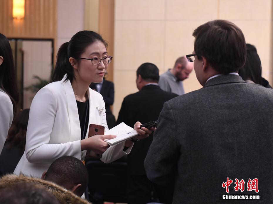 “三八”國(guó)際婦女節(jié)上的女記者