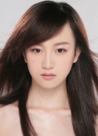 45度角度扒娛圈美顏：楊冪下巴干癟李沁美嘴滿分