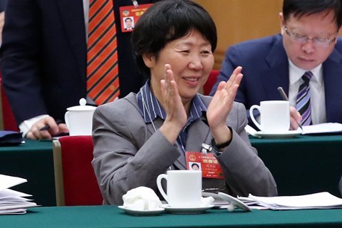 院士代表建議攻克霧霾形成機理 李克強：誰攻克，重獎誰！