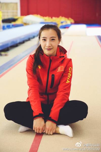 最美蹦床冠軍拜名師 也跨界進娛樂圈？