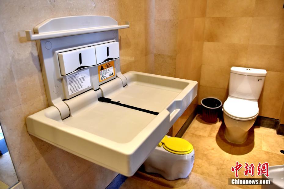 陜西首家“第三衛生間”亮相華清宮