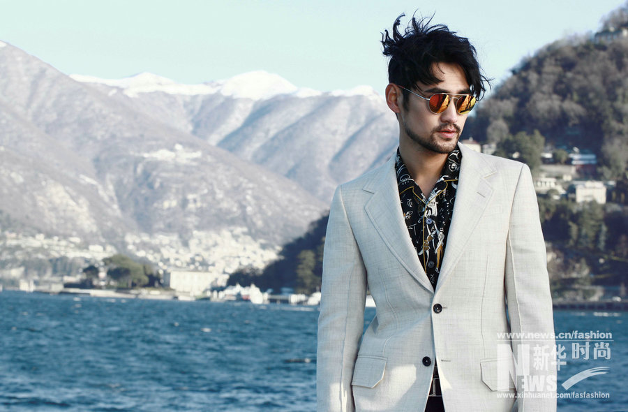 袁弘科莫湖時尚大片發(fā)布 蓄須增添型男魅力