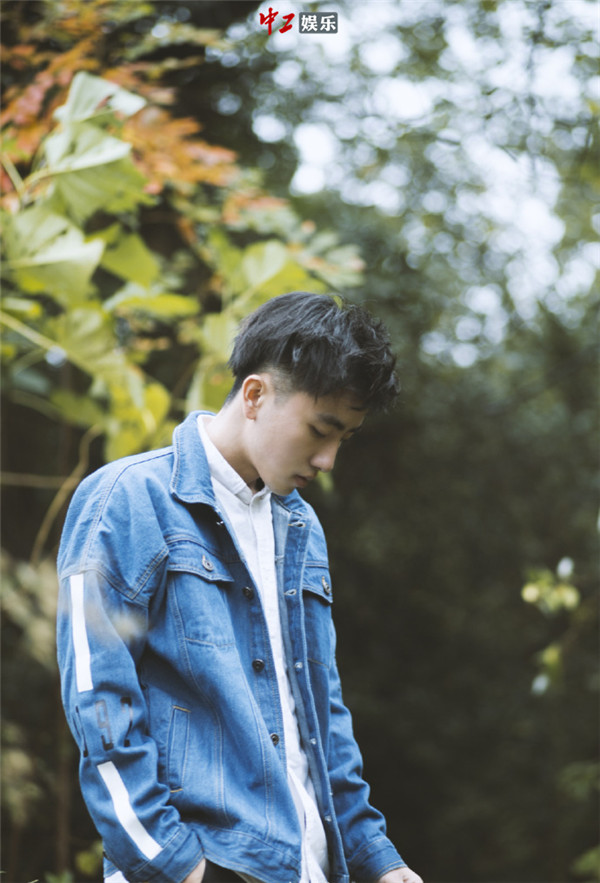 短腿鮮肉舟奕博 為上快男暴瘦40斤（組圖）