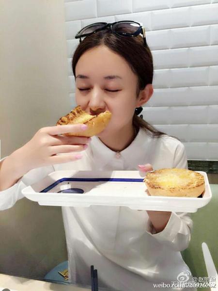 娛樂圈吃貨多：趙麗穎毛曉彤林允張?zhí)鞇圩類鄢?/></p>

<p align=