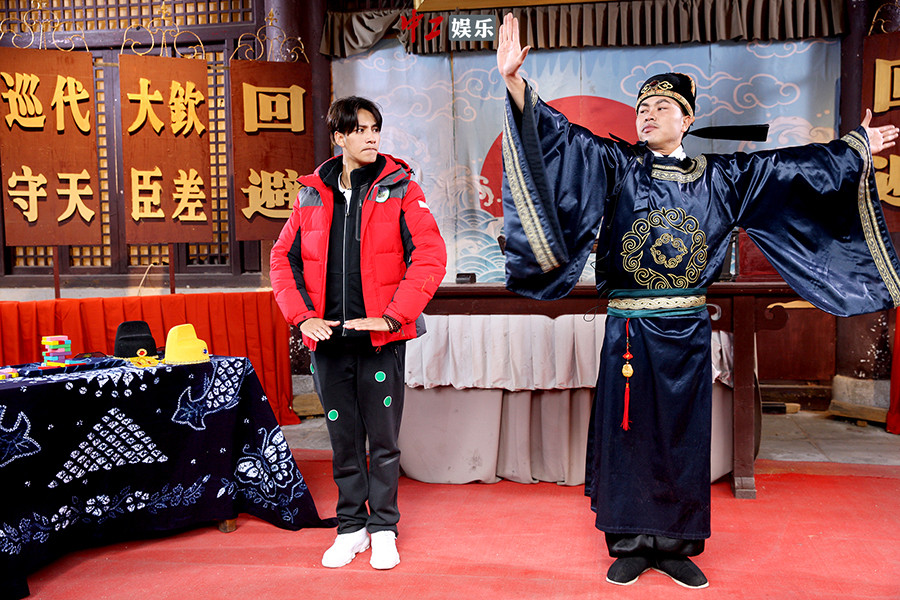 《二十四小時》陳坤為兄弟情放棄臥底任務 韓庚再得“女神信物”